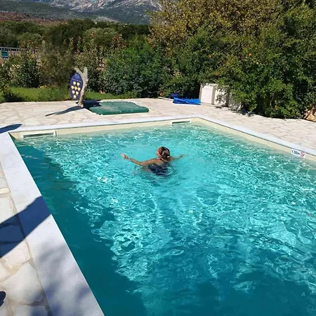 Feriehus Aetheria Kefalonia *